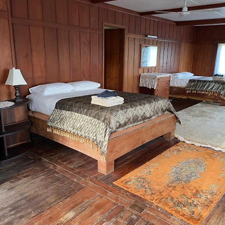 Oceania House Hotel Bantam Village Экстерьер фото