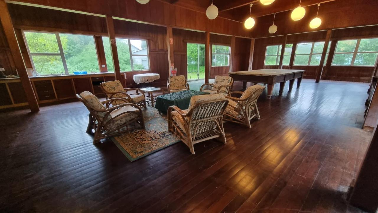 Oceania House Hotel Bantam Village Экстерьер фото