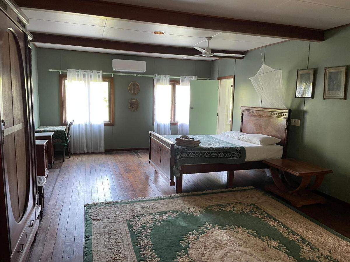 Oceania House Hotel Bantam Village Экстерьер фото